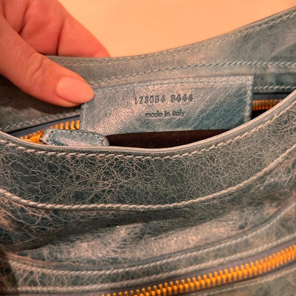 Balenciaga Classic City Bag – Turquoise Agneau Leather with Gold Hardware - Picture 12 of 12